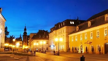 Restauracja Caspar Отель